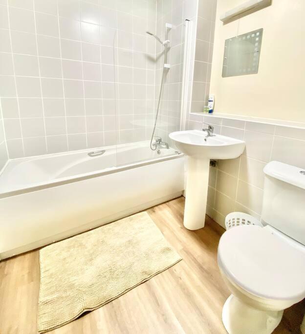 2 Bed Apartment In City Centre Dublín Exterior foto